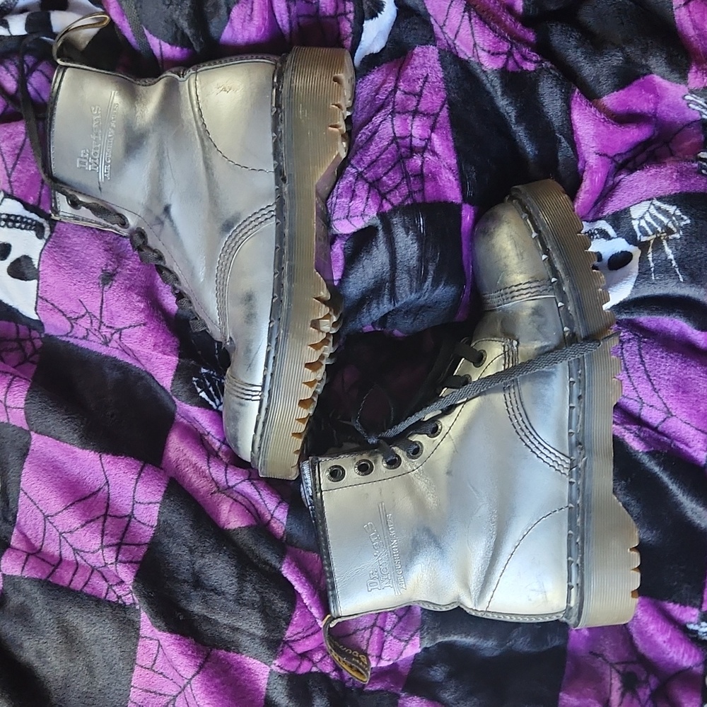 Dr Martens